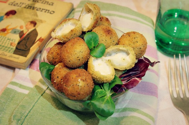 Bocaditos De Queso Mozzarella Empanados (mozzarelline Fritte)