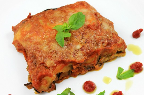 Berenjenas A La Parmesana (parmigiana Di Melanzane)