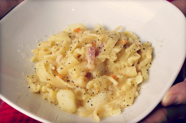 Pasta Y Patatas A La Romana Con Beicon