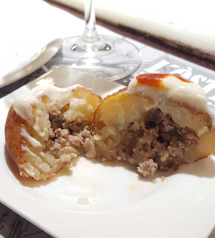 Les millors bombes de la Barceloneta | l'Òstia ~ Espanya On menjar? Pendonejant ~ La ragazza col mattarello Les millors bombes de la Barceloneta | l'Òstia ~ Espanya On menjar? Pendonejant ~ La ragazza col mattarello