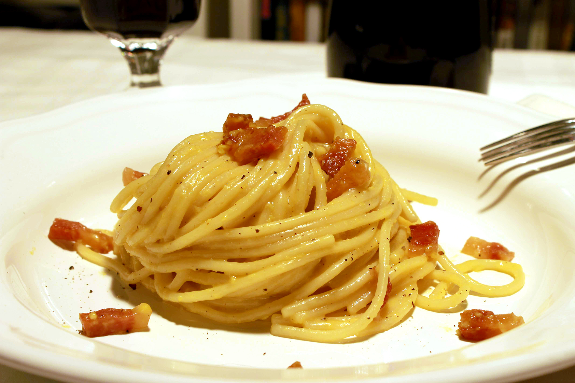 Pasta a la carbonara ~ Primeros Recetas  ~ La ragazza col mattarello