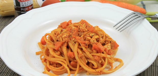 Pasta vegetariana con sofrito italiano de tomate y tofu ~ Primeros Recetas  ~ La ragazza col mattarello