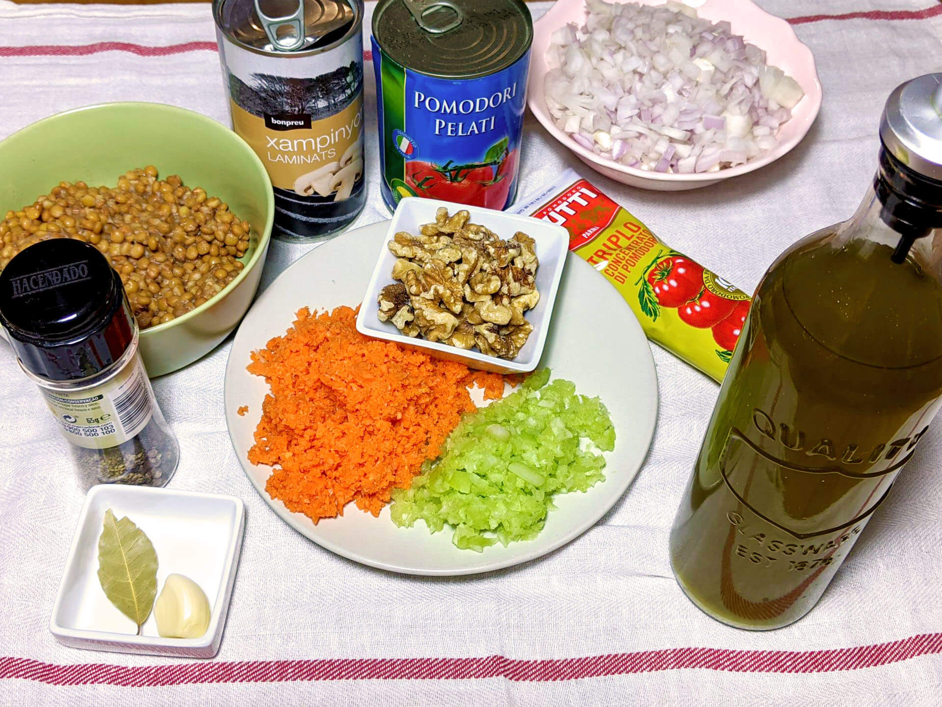 Pasta con salsa boloñesa vegana ~ Primeros Recetas  ~ La ragazza col mattarello