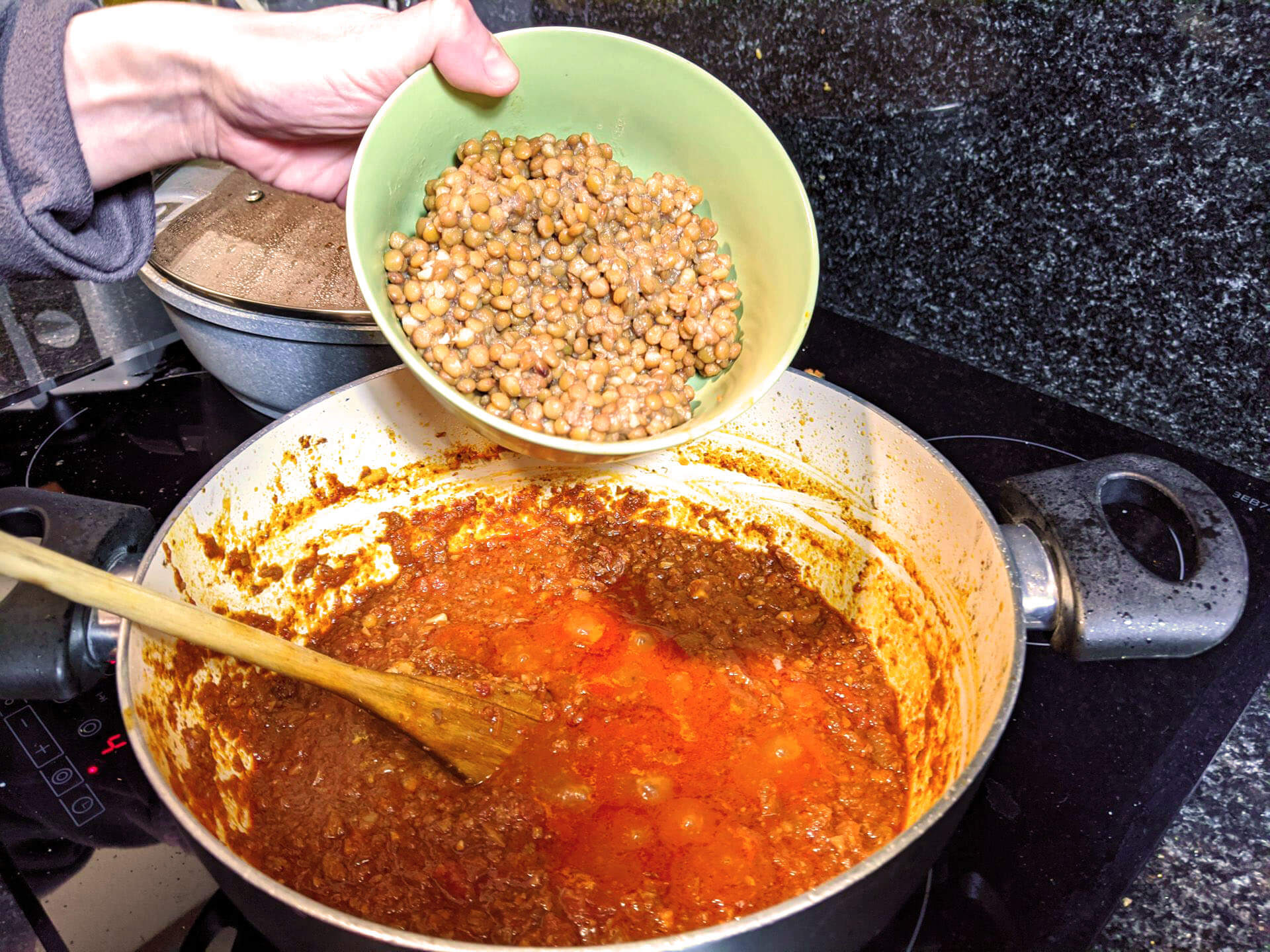 Pasta con salsa boloñesa vegana ~ Primeros Recetas  ~ La ragazza col mattarello