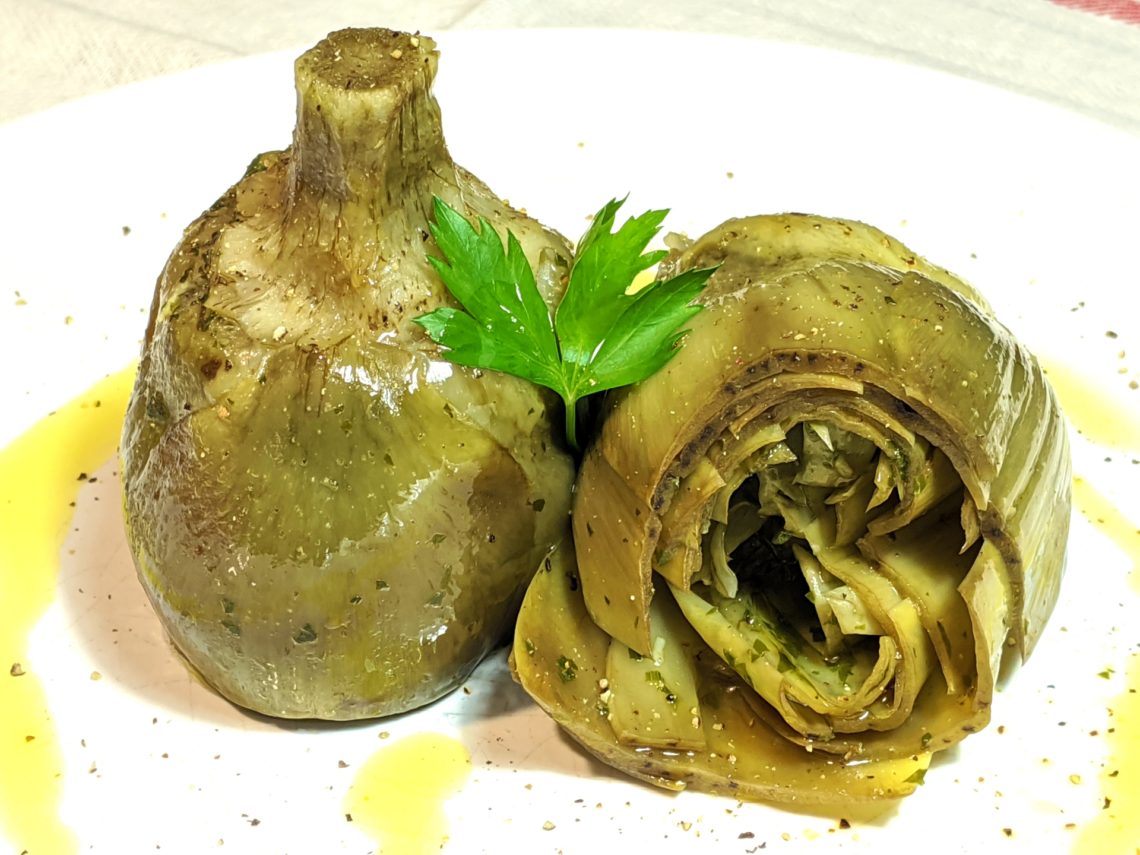Alcachofas a la romana (carciofi alla romana)