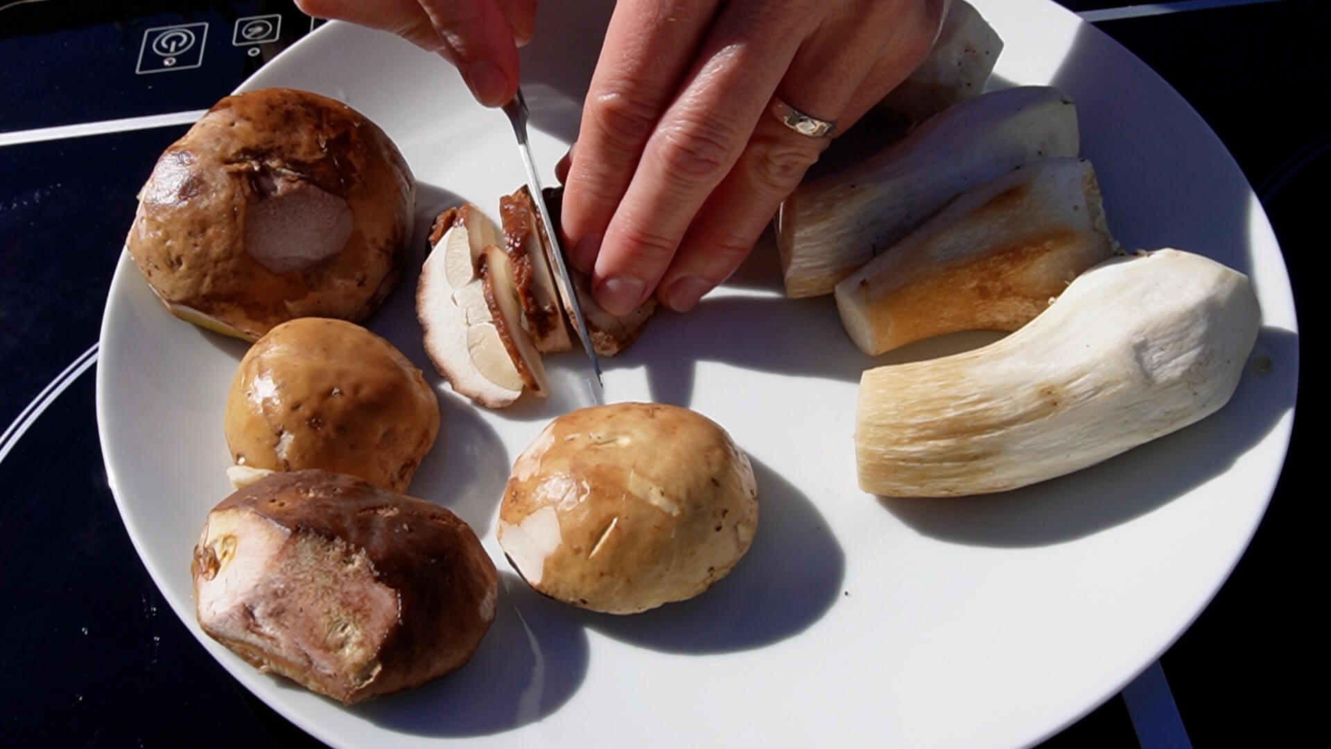 Pasta con boletus (tagliatelle ai funghi porcini) ~ Primeros Recetas  ~ La ragazza col mattarello