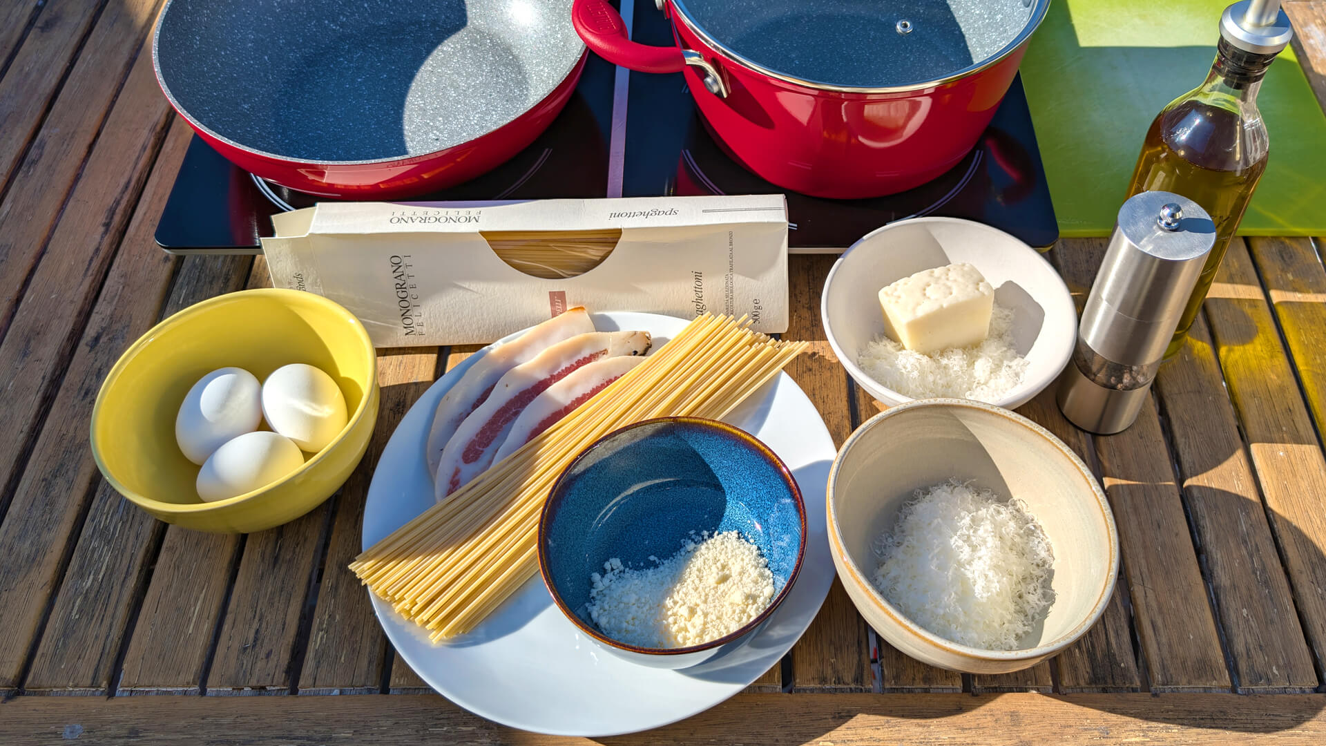 Pasta a la carbonara ~ Primeros Recetas  ~ La ragazza col mattarello