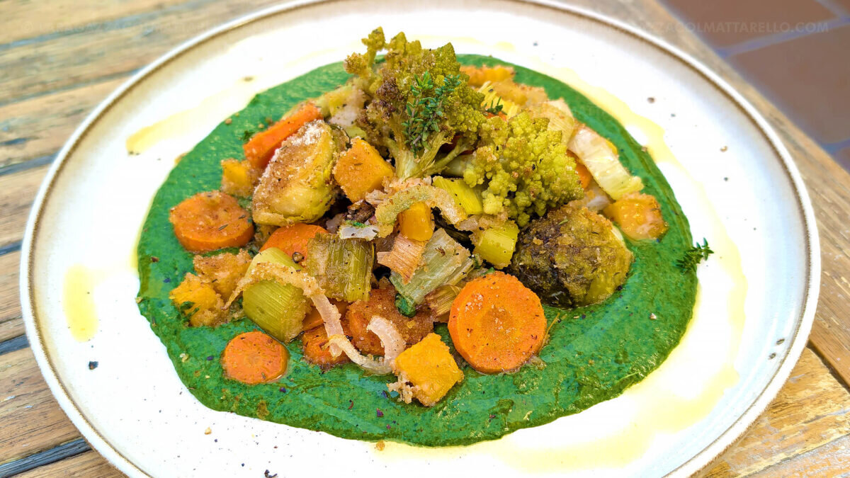 Verduras gratinadas con crema de alubias y espinacas