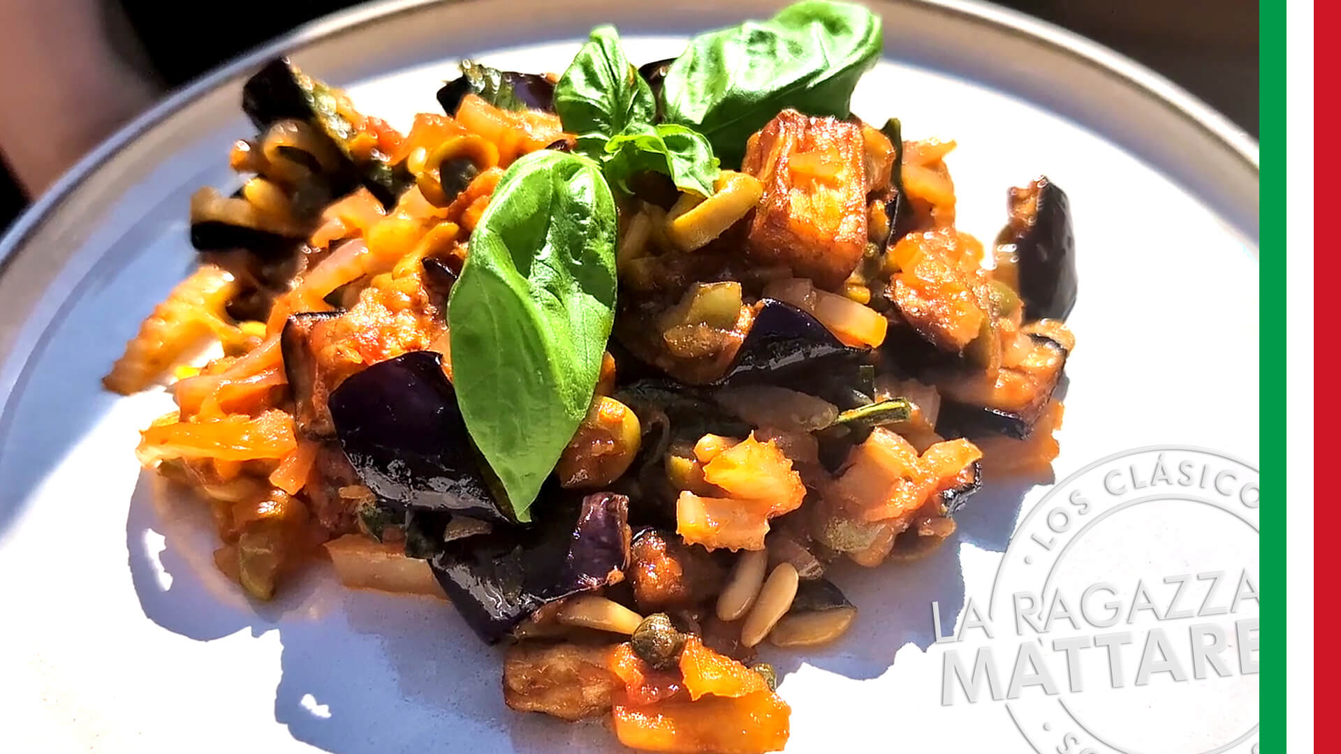 Caponata siciliana - El auténtico guiso agridulce de berenjenas de la cocina italiana
