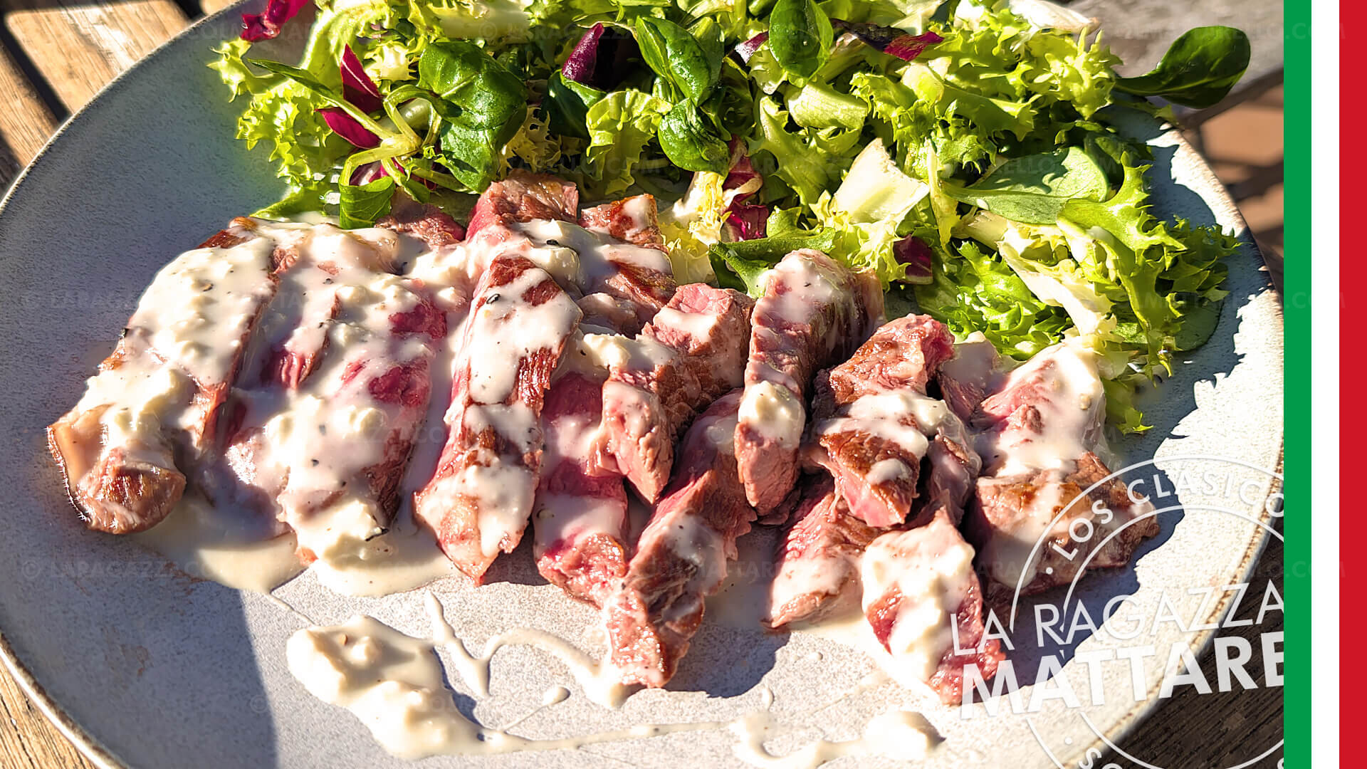 Bistec con salsa de gorgonzola - trucos para una carne tierna y jugosa