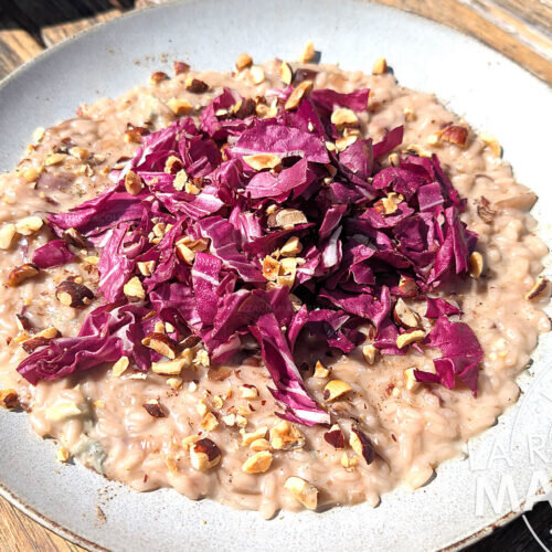 Risotto con radicchio, gorgonzola y avellanas equilibrio perfecto y cremoso