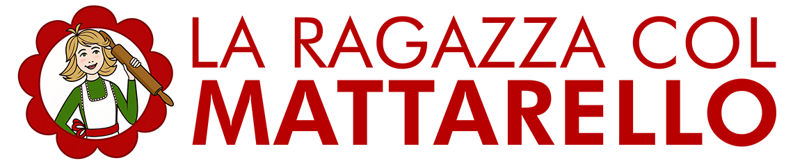 La ragazza col mattarello