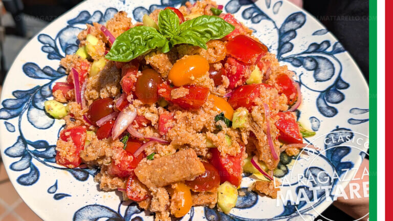 Panzanella toscana - la receta tradicional de ensalada de pan italiana
