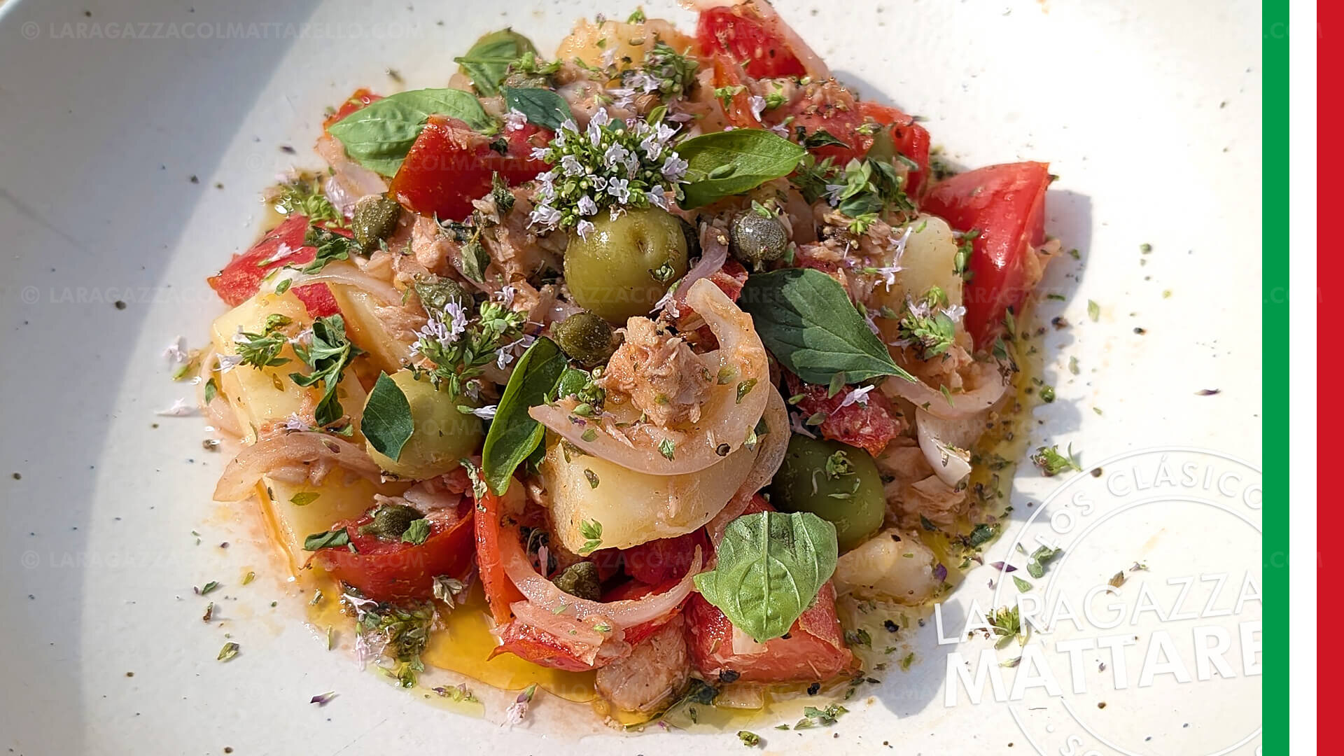 Ensalada pantesca: la tradicional ensalada de patata italiana, rápida y ligera