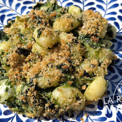 Ñoquis con espinacas y mozzarella gratinados en freidora de aire