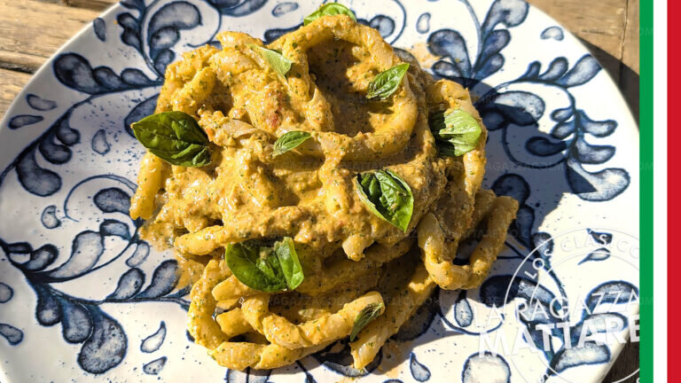 Pesto rojo siciliano - la receta fácil sin piñones e igual de deliciosa